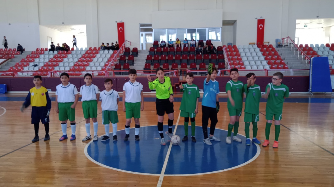 Futsal Minik Erkekler Finalde